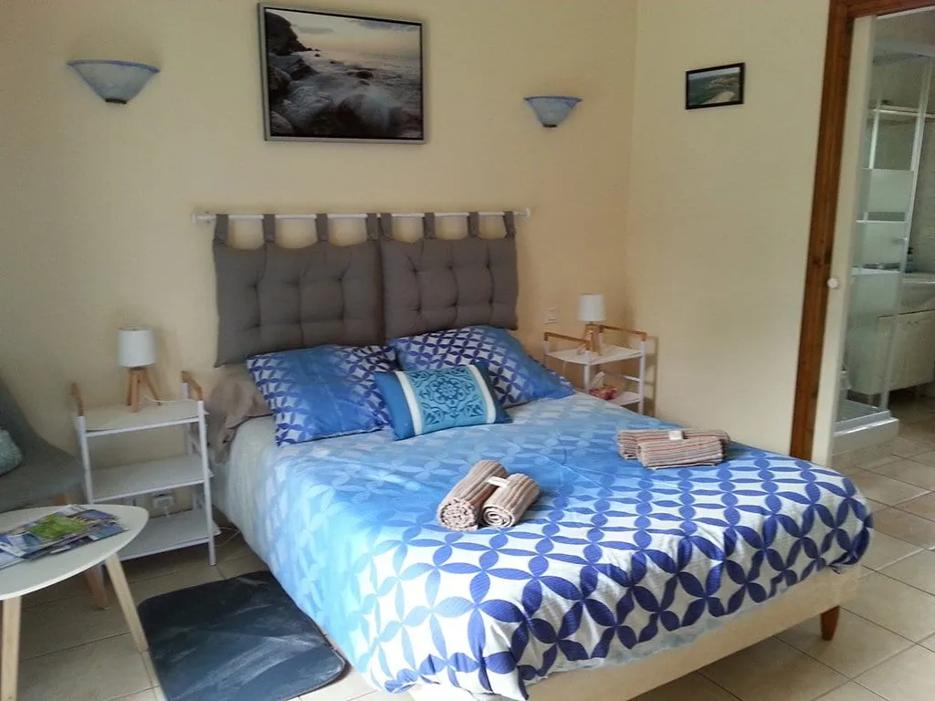 Chambre d’hôtes bleue à Plouescat, photo 5