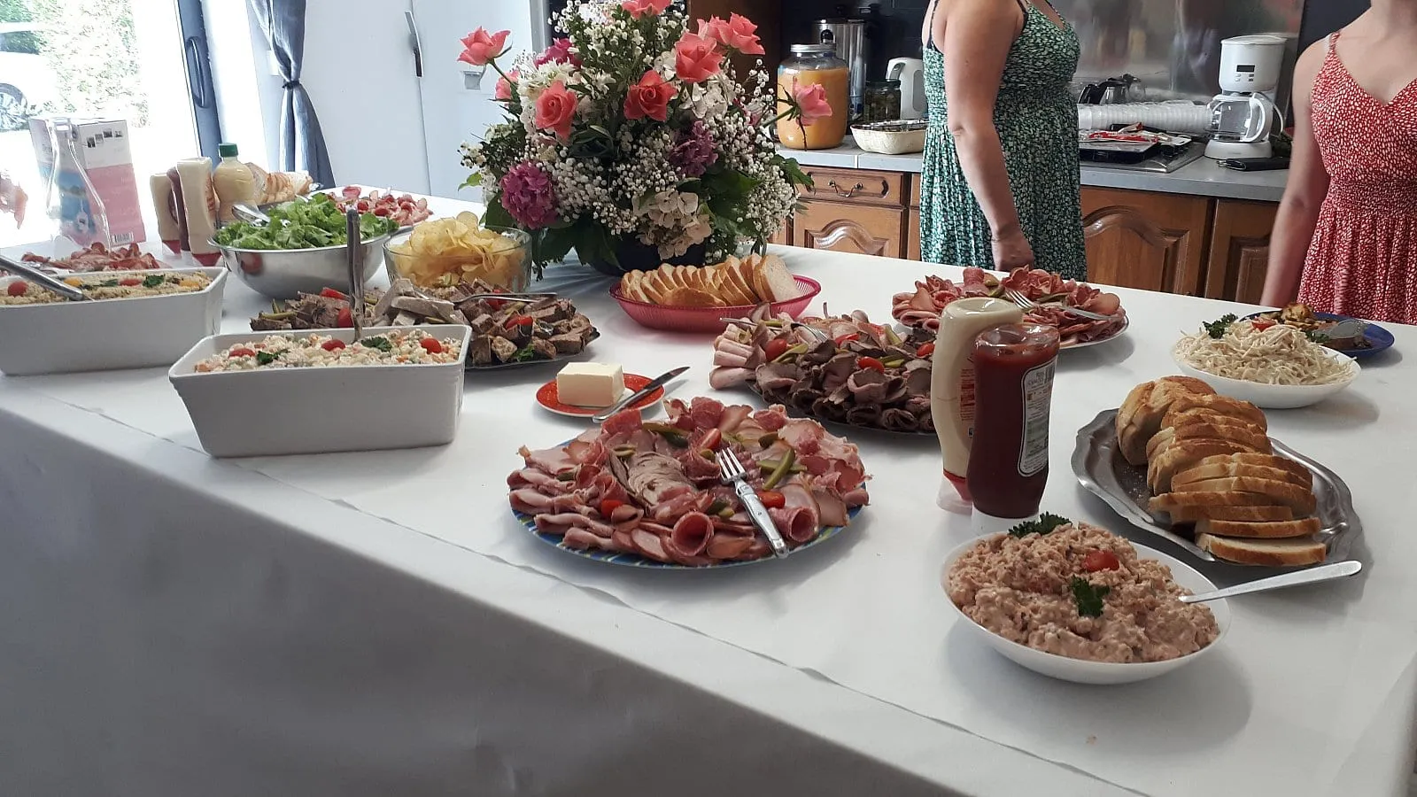 Buffet préparé par Christine et Fernand