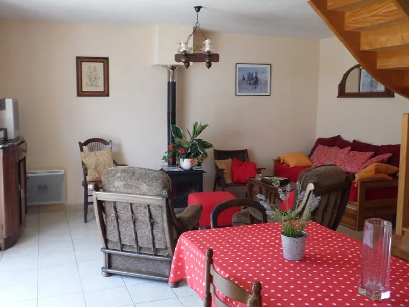 Gîte Ty Izella, maison en pierre avec terrasse à Plouescat, photo 5